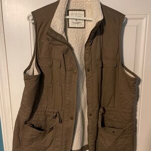 Sonoma Brown Sherpa-Lined Vest